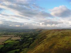 Flying on the Mynd. Thanks to Steve Dean for the photo.