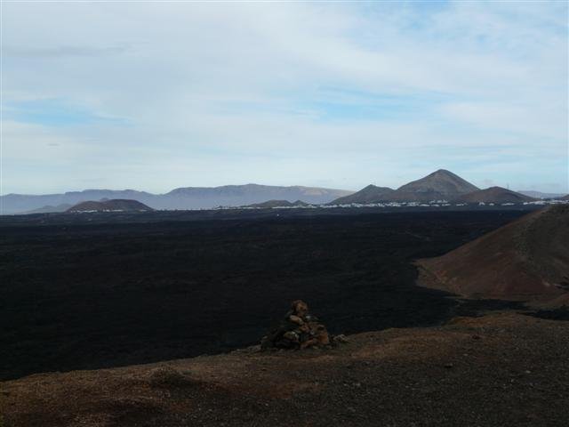 p1070391small.jpg