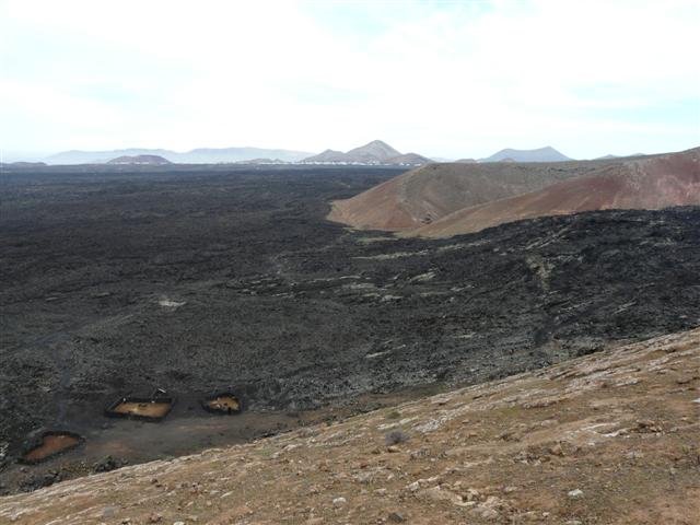 p1070398small.jpg