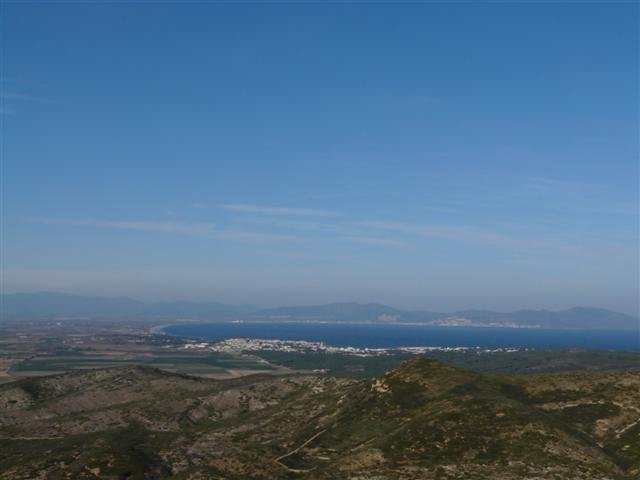 p1070863small.jpg